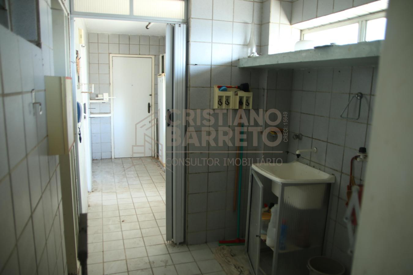 Apartamento à venda com 3 quartos, 101m² - Foto 42