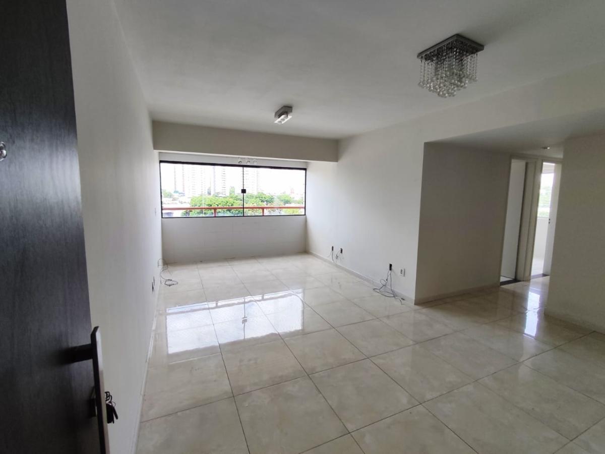 Apartamento à venda com 3 quartos, 75m² - Foto 13