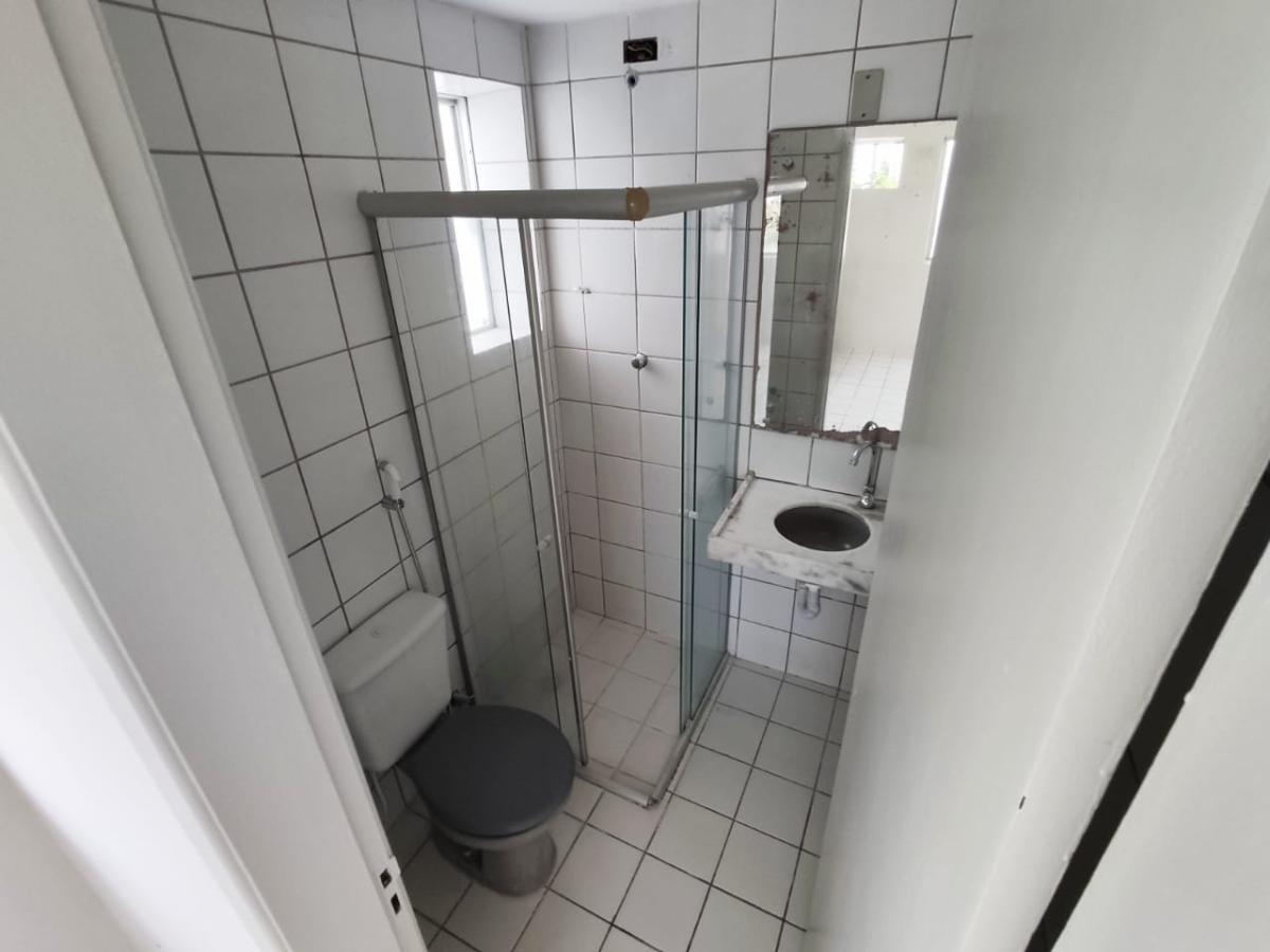 Apartamento à venda com 3 quartos, 75m² - Foto 11