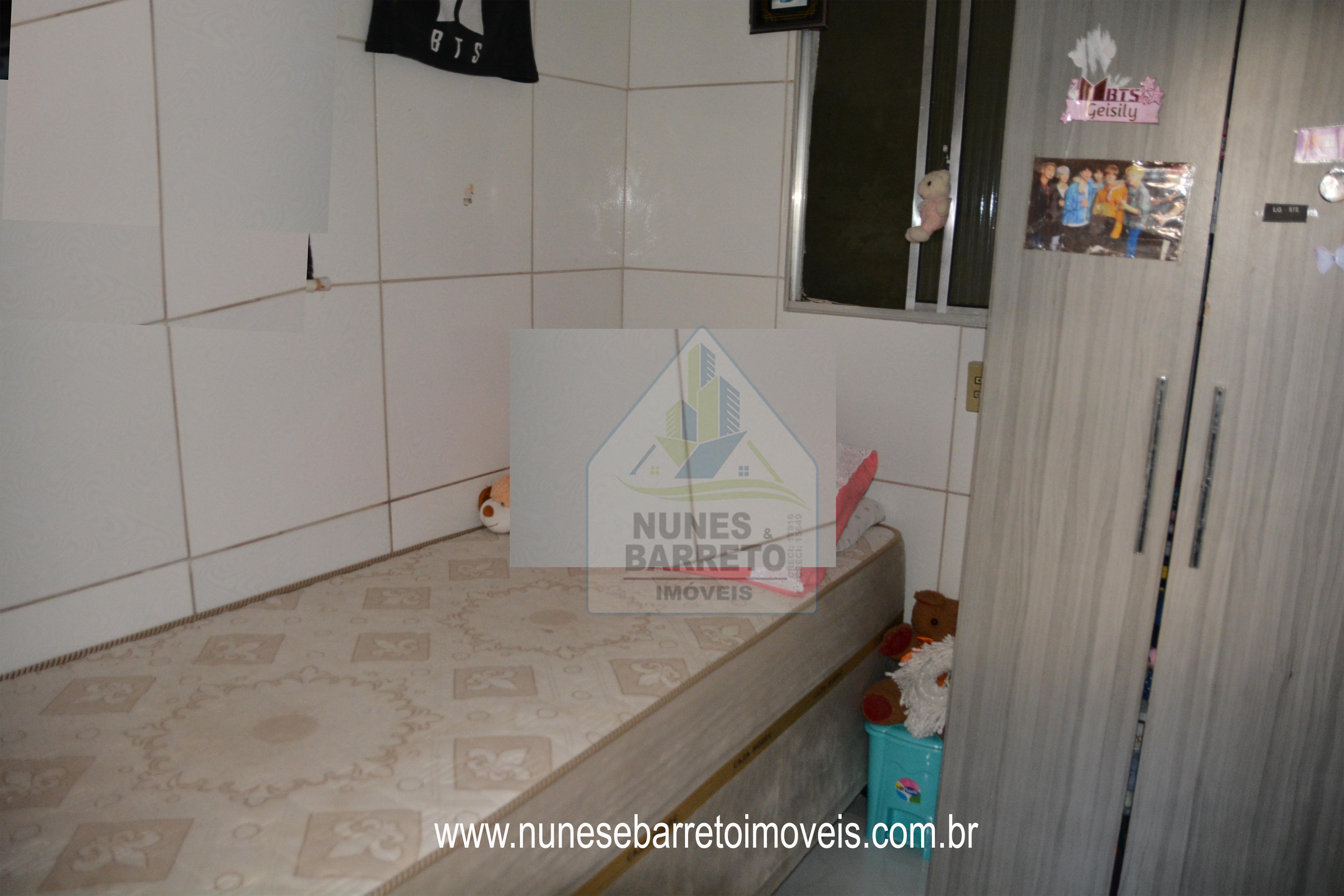 Casa à venda com 4 quartos, 80m² - Foto 26