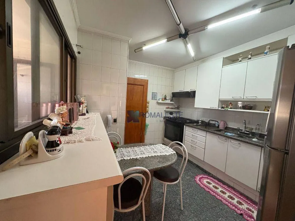 Cobertura, 3 quartos, 276 m² - Foto 11