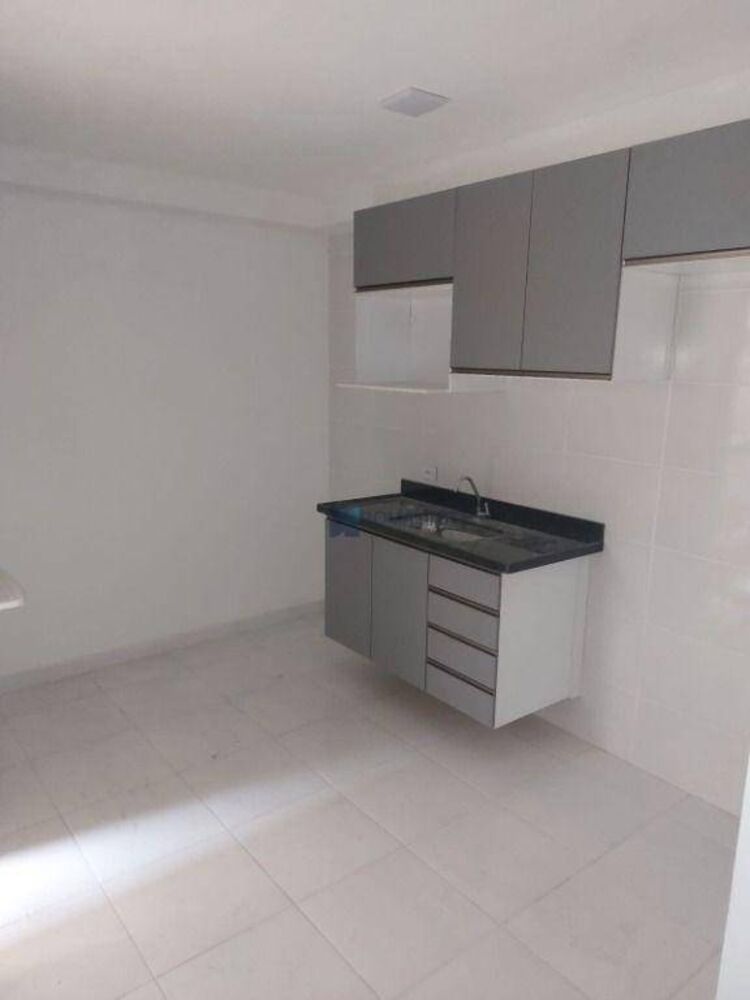 Apartamento, 1 quarto, 27 m² - Foto 1