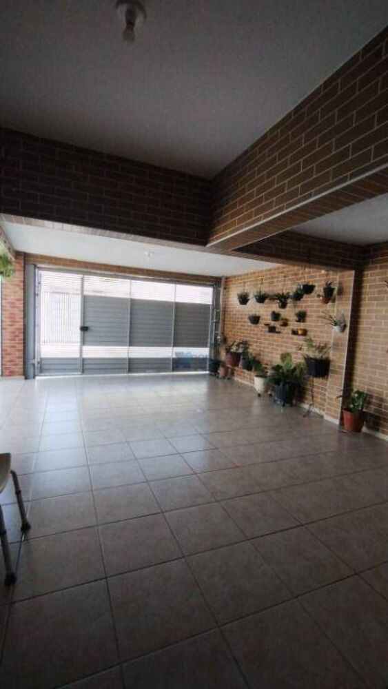Casa, 3 quartos, 225 m² - Foto 4