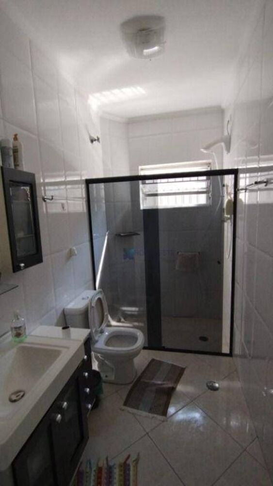 Casa, 3 quartos, 225 m² - Foto 1