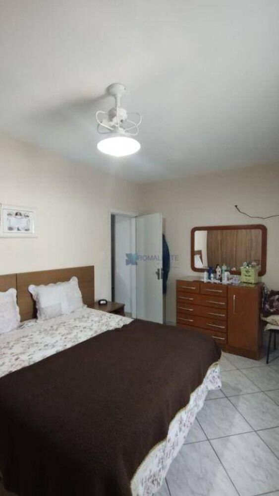 Casa, 3 quartos, 225 m² - Foto 3