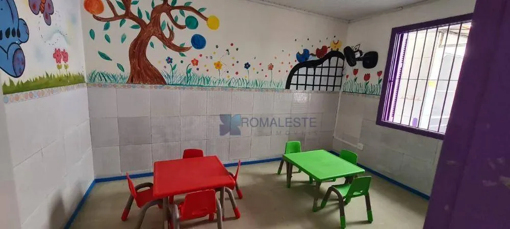 Casa, 5 quartos, 183 m² - Foto 1