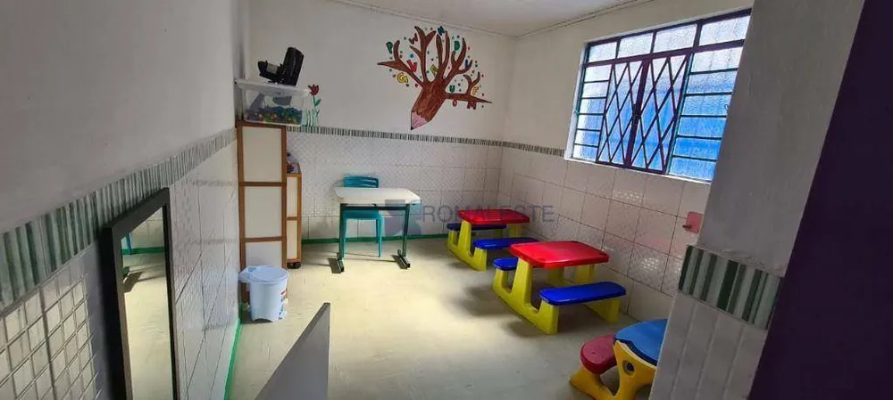 Casa, 5 quartos, 183 m² - Foto 9