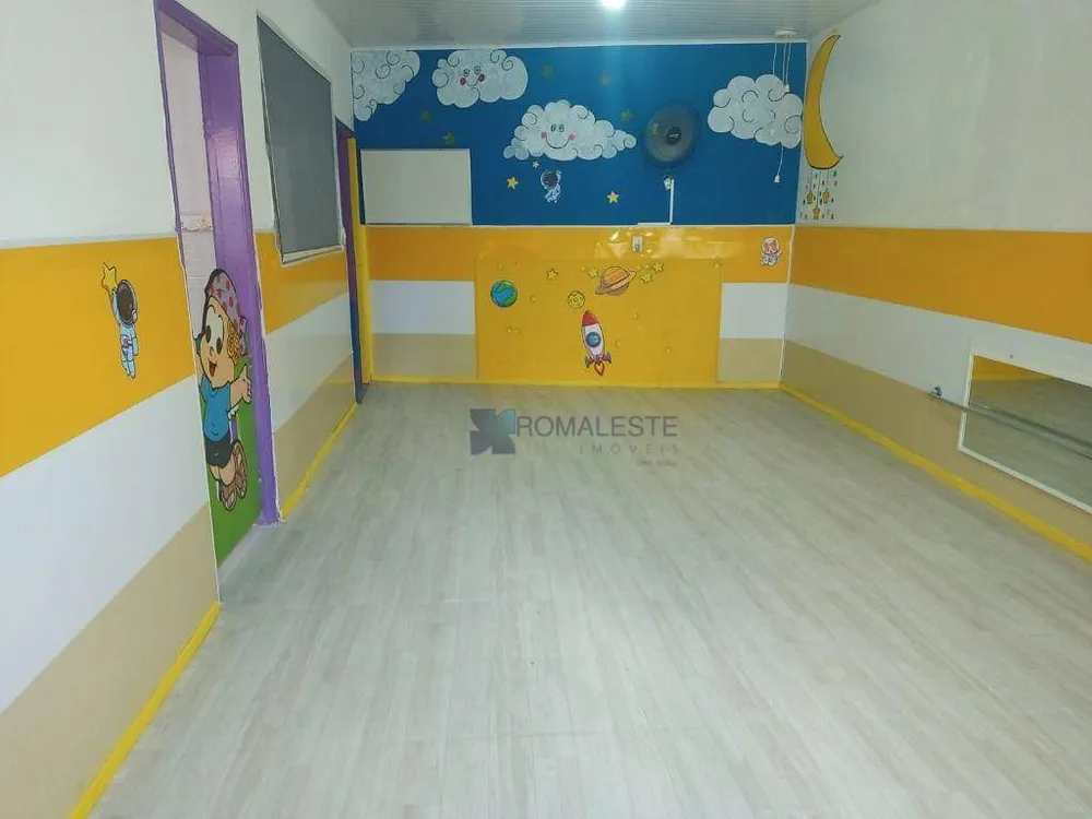 Casa, 5 quartos, 183 m² - Foto 2
