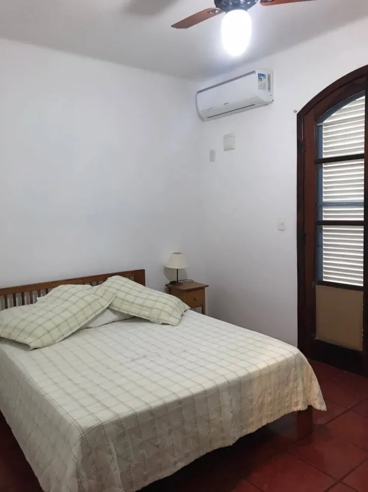 Casa, 4 quartos, 198 m² - Foto 3