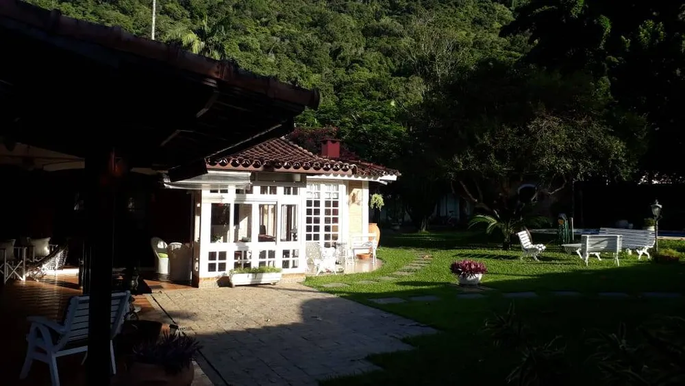 Casa, 6 quartos, 415 m² - Foto 2