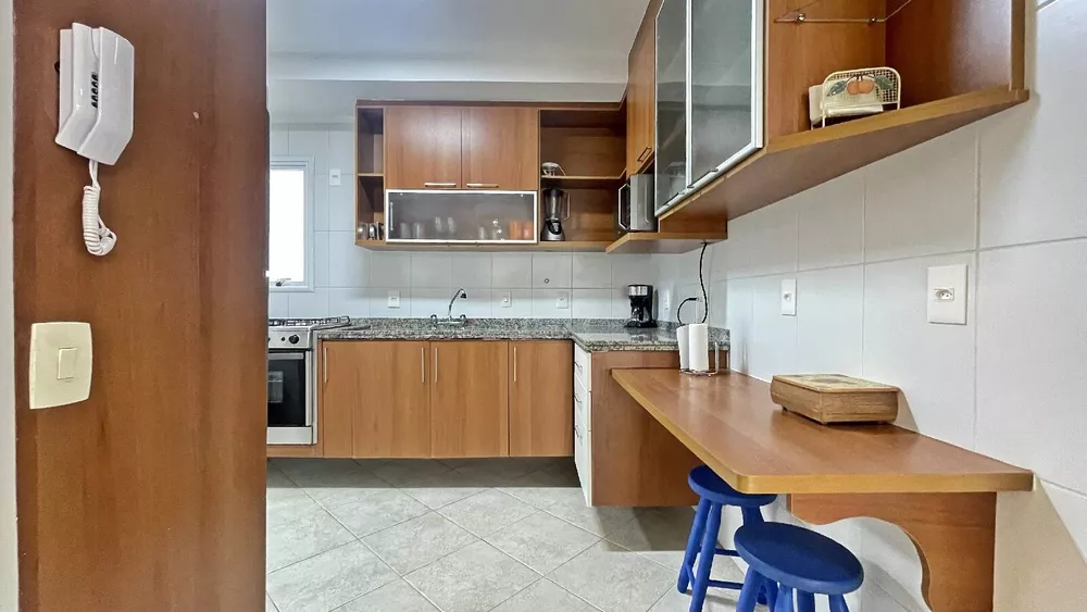 Apartamento à venda com 3 quartos, 94m² - Foto 1