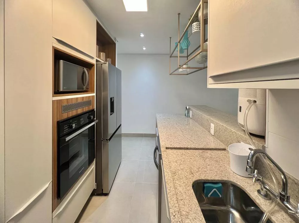 Apartamento à venda com 3 quartos, 139m² - Foto 3