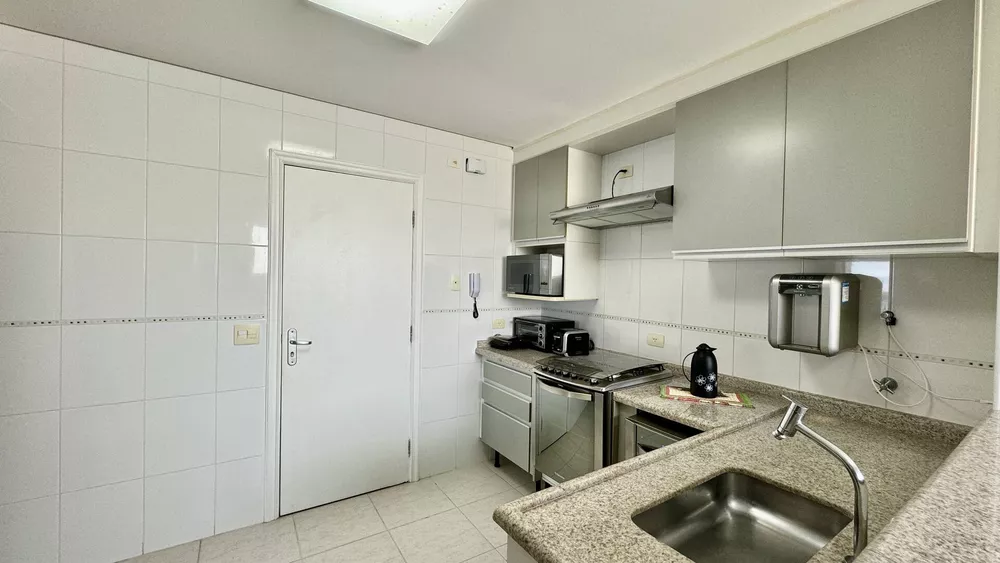 Apartamento à venda com 4 quartos, 139m² - Foto 3