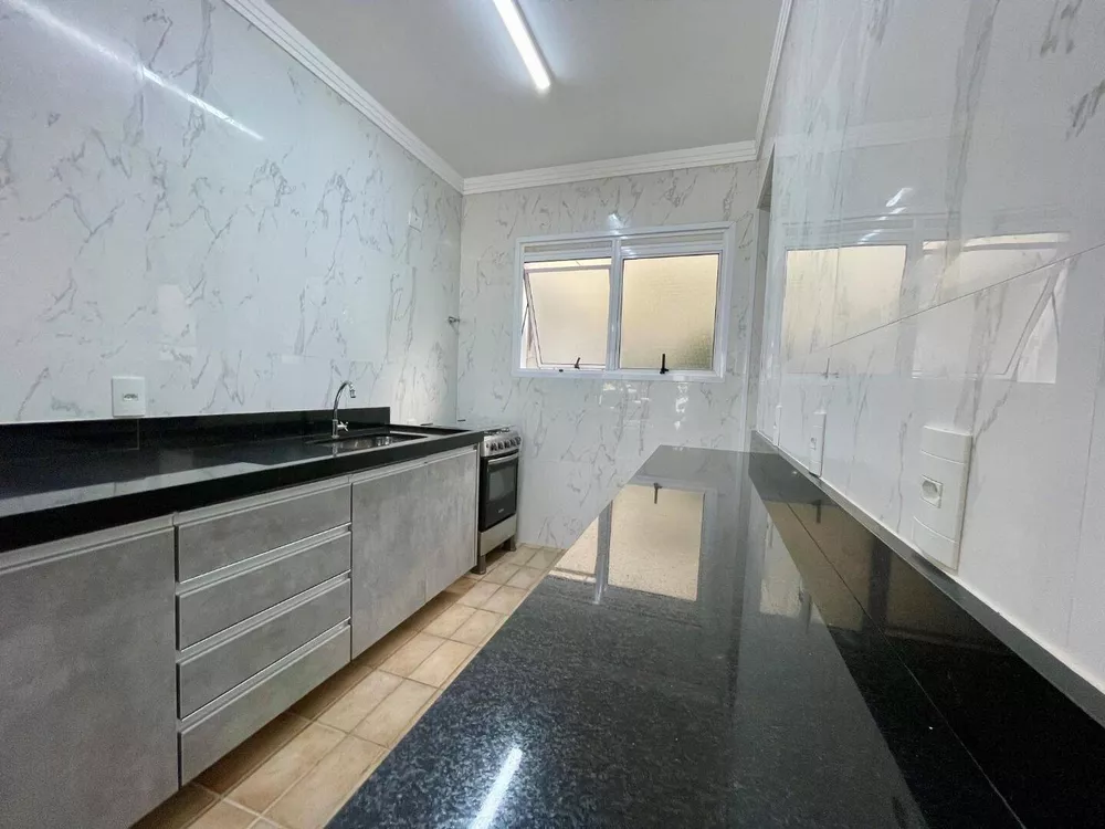 Apartamento à venda com 2 quartos, 75m² - Foto 3