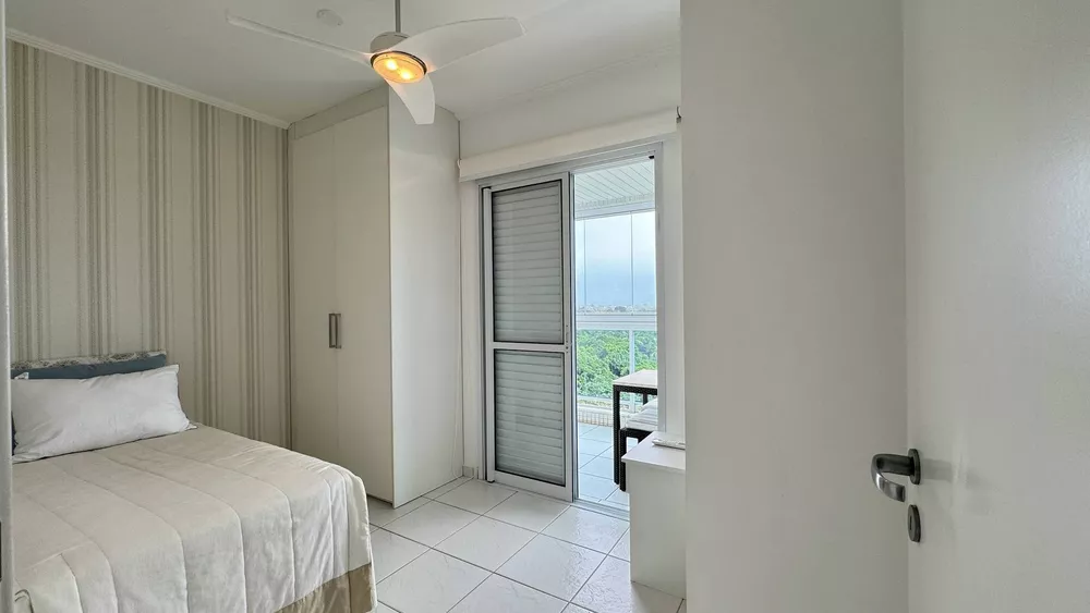 Apartamento à venda com 3 quartos, 98m² - Foto 12