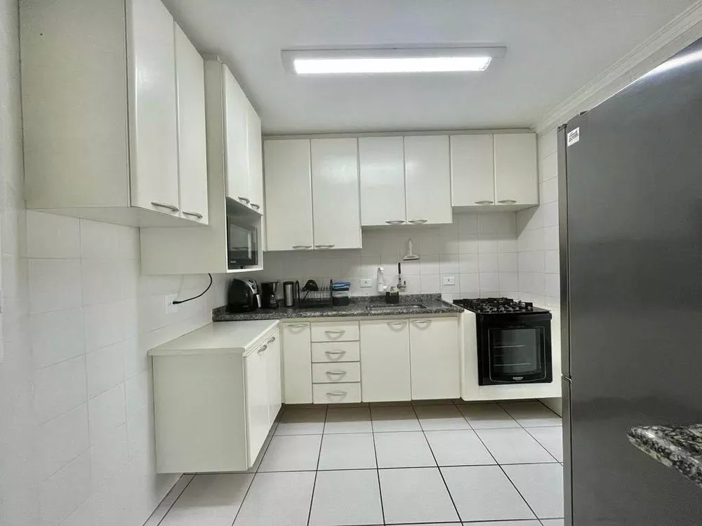 Apartamento à venda com 3 quartos, 107m² - Foto 3