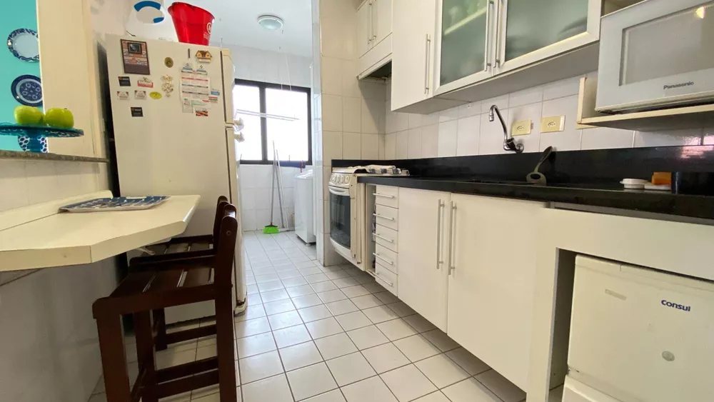 Apartamento à venda com 2 quartos, 79m² - Foto 2