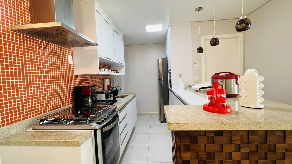 Apartamento à venda com 3 quartos, 138m² - Foto 3