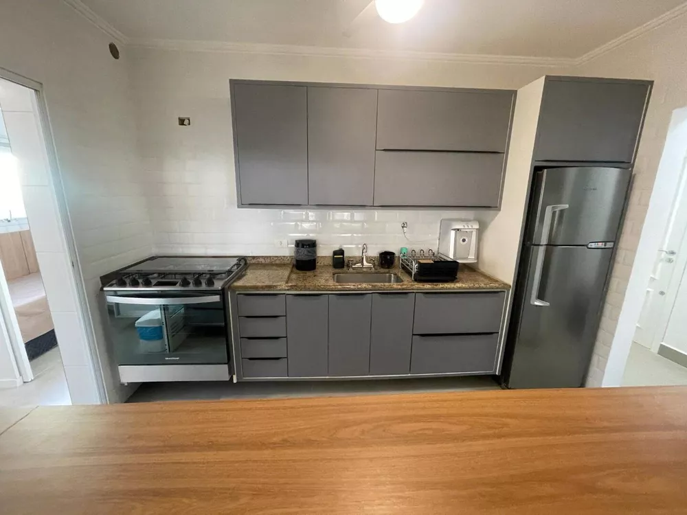 Apartamento à venda com 3 quartos, 156m² - Foto 3