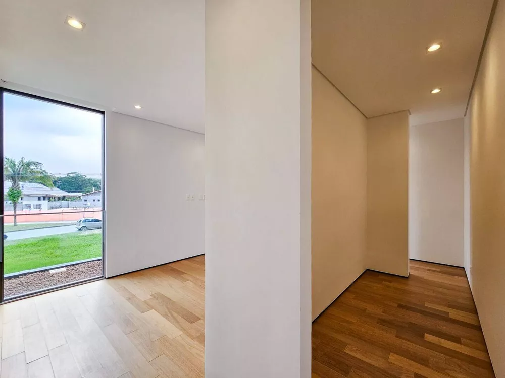 Casa à venda com 6 quartos, 408m² - Foto 12