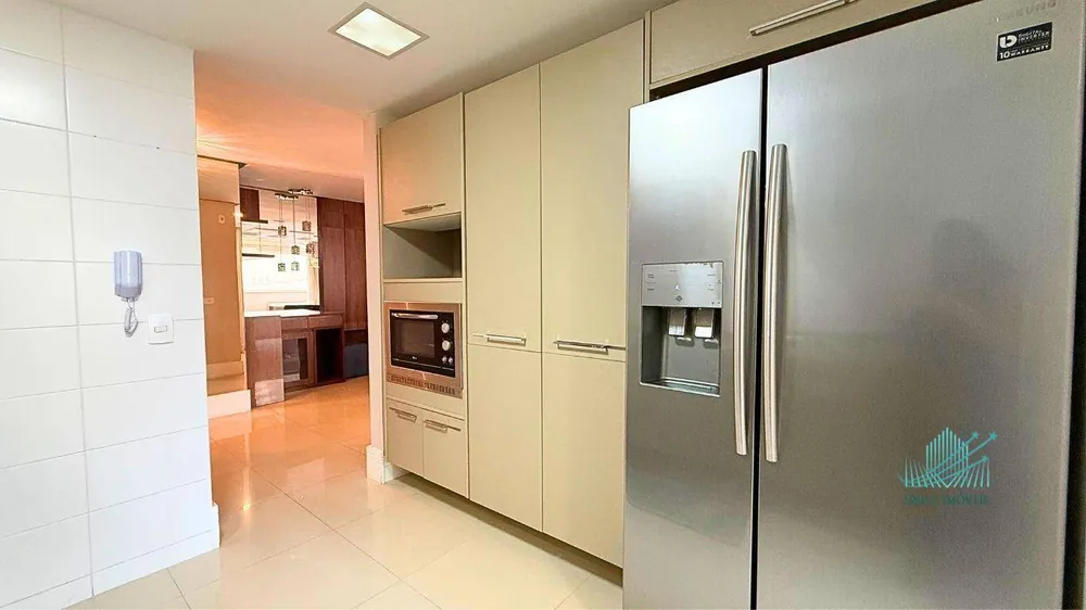 Apartamento, 3 quartos, 140 m² - Foto 1