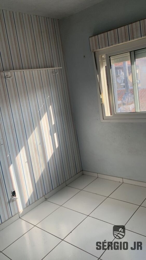 Casa à venda com 2 quartos, 65m² - Foto 4