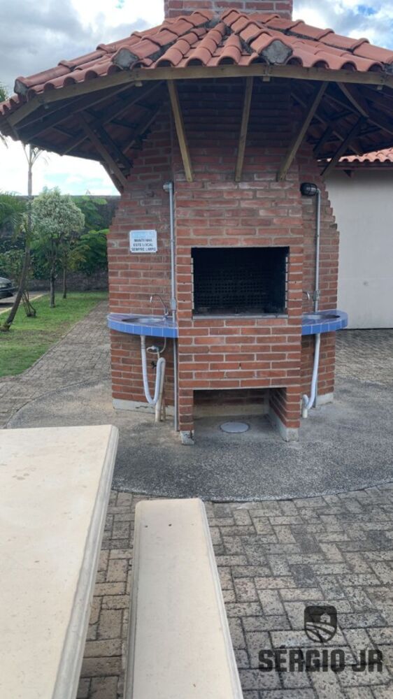 Casa à venda com 2 quartos, 65m² - Foto 9