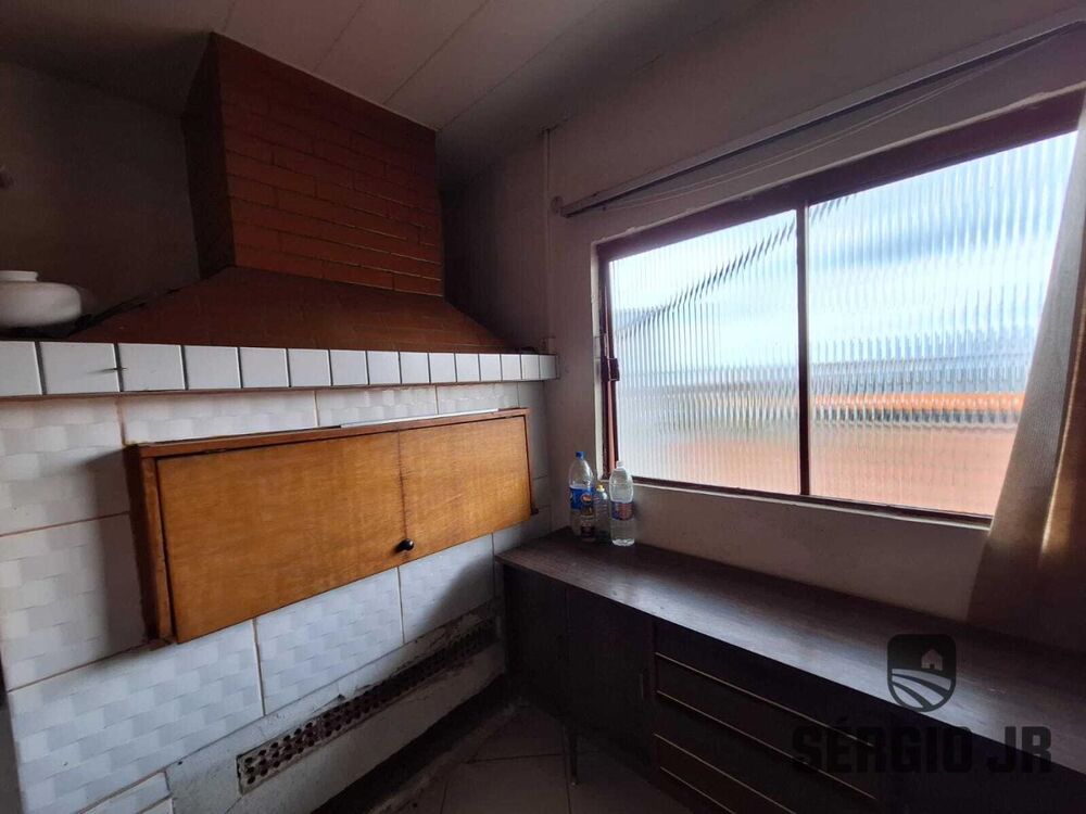 Casa à venda com 5 quartos, 275m² - Foto 14