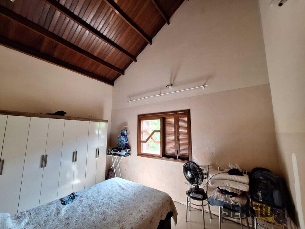Casa à venda com 5 quartos, 275m² - Foto 5