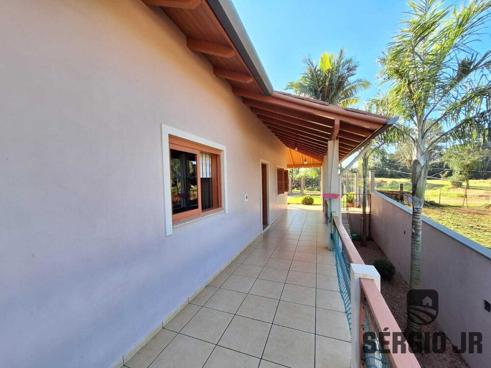 Casa à venda com 4 quartos, 900m² - Foto 7