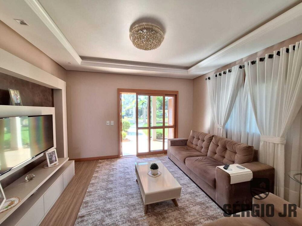 Casa à venda com 4 quartos, 900m² - Foto 5