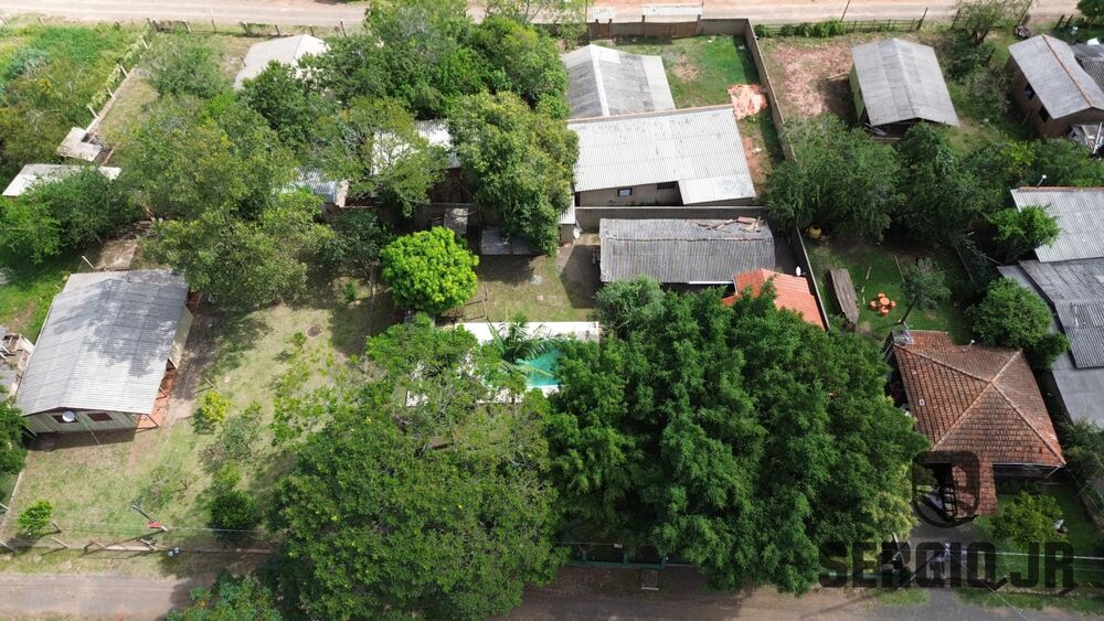 Casa à venda com 1 quarto, 71m² - Foto 2
