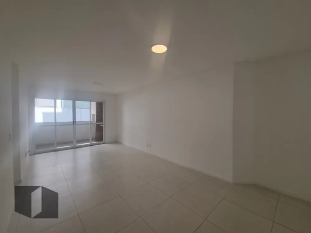 Apartamento, 3 quartos, 91 m² - Foto 2