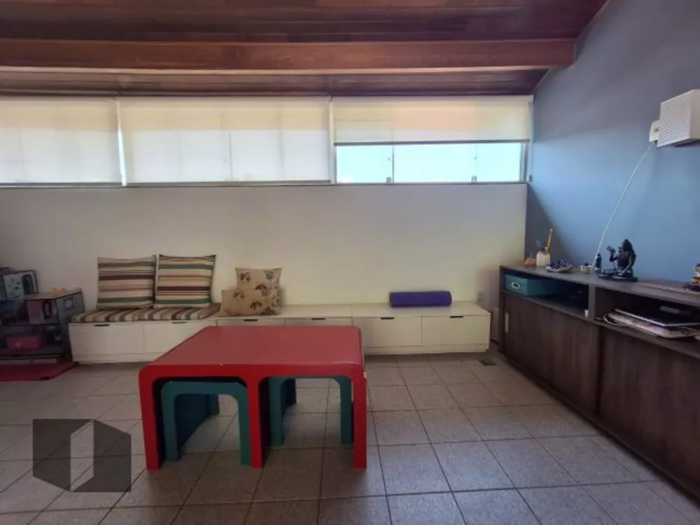Casa, 4 quartos, 226 m² - Foto 12
