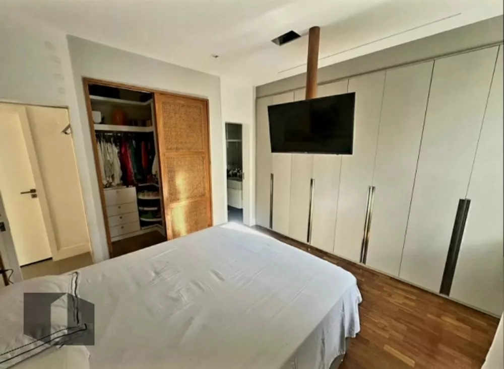 Apartamento à venda com 3 quartos, 175m² - Foto 12