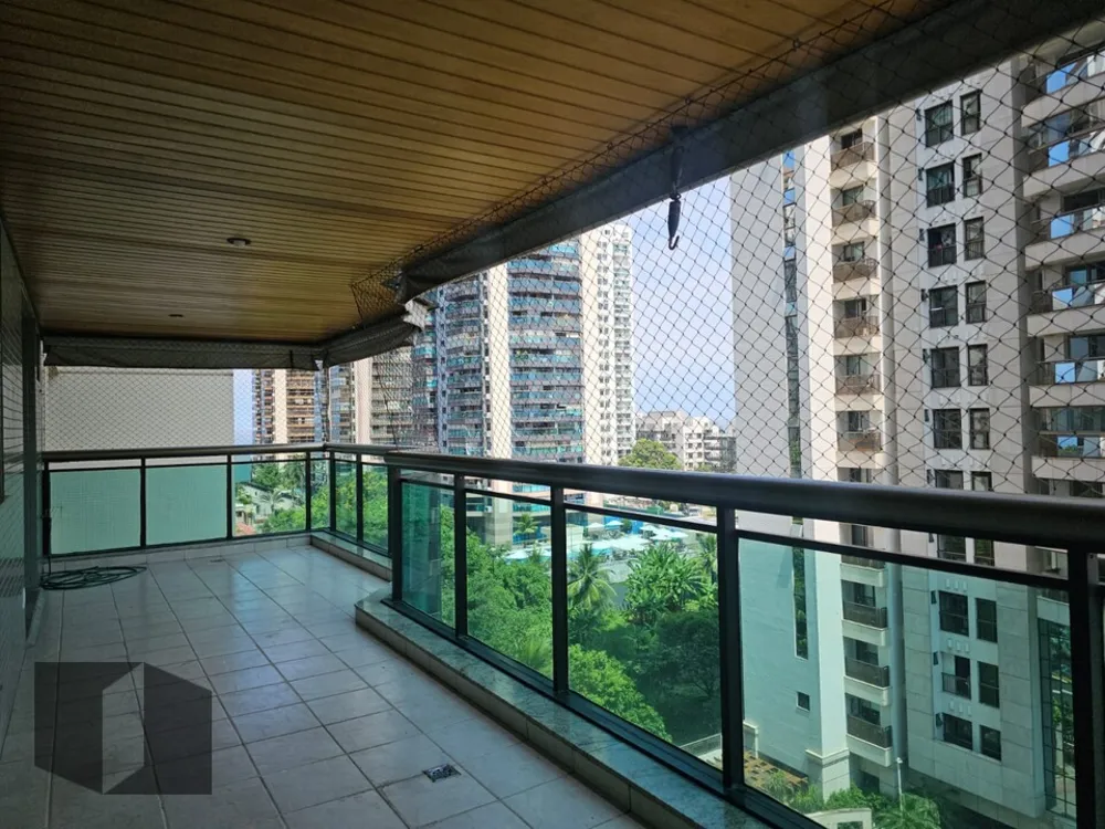 Apartamento, 3 quartos, 143 m² - Foto 2