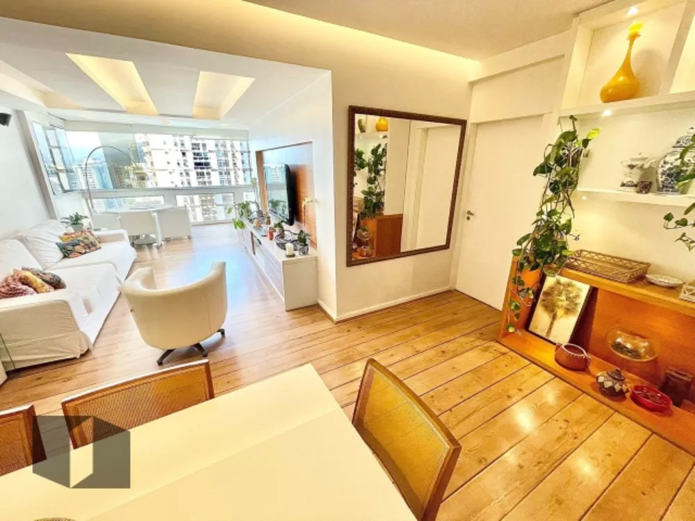 Apartamento à venda com 3 quartos, 127m² - Foto 3