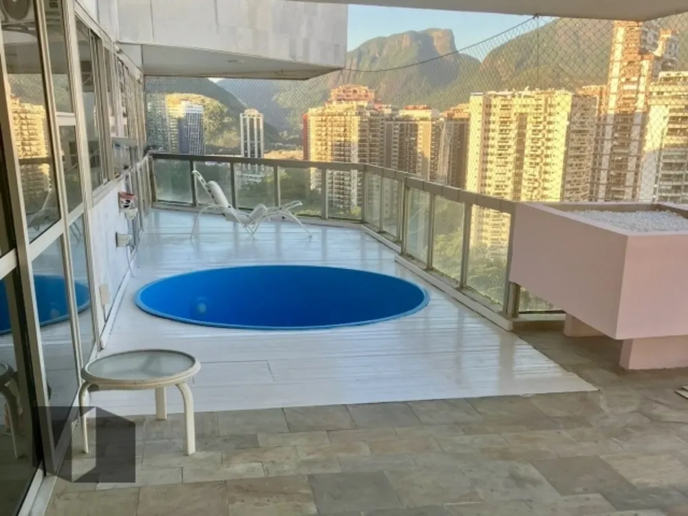 Apartamento, 3 quartos, 201 m² - Foto 1