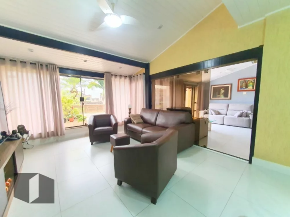 Cobertura, 3 quartos, 259 m² - Foto 33