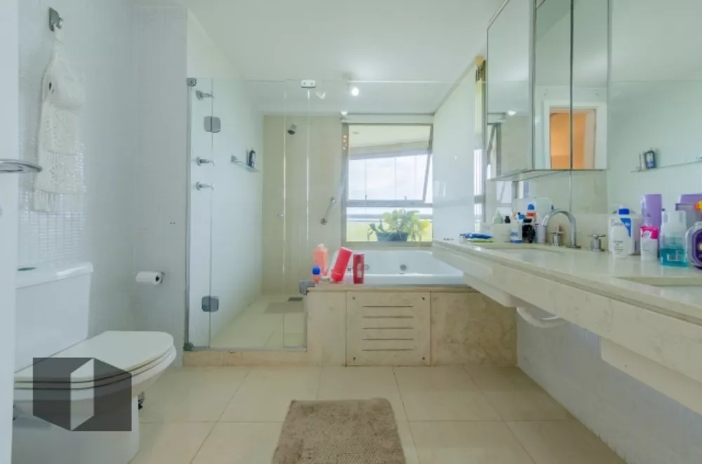 Apartamento, 4 quartos, 262 m² - Foto 1