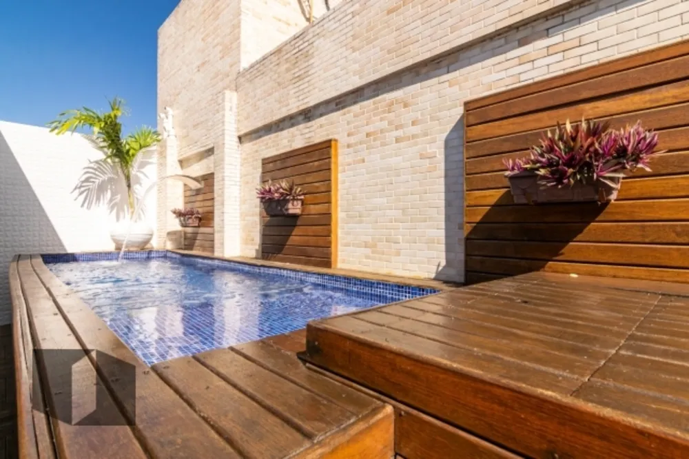 Cobertura, 3 quartos, 247 m² - Foto 1