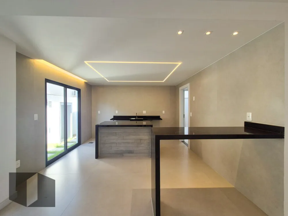 Casa, 4 quartos, 250 m² - Foto 11