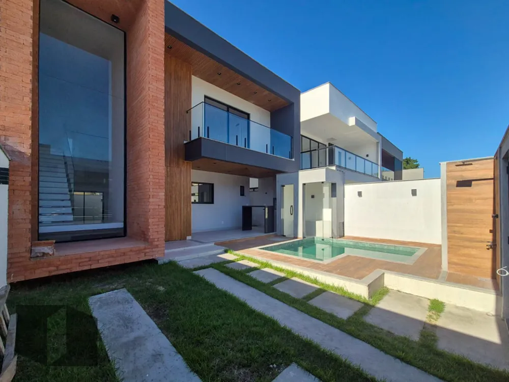 Casa, 4 quartos, 250 m² - Foto 1