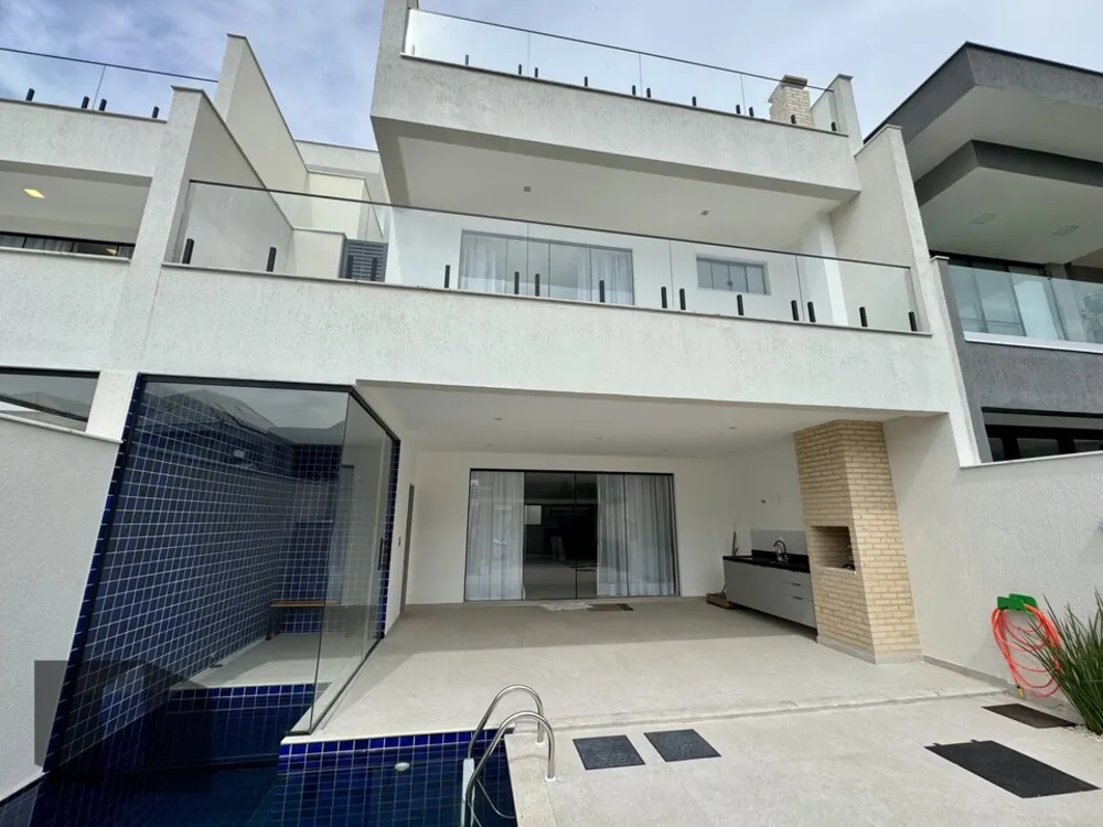 Casa, 3 quartos, 315 m² - Foto 3