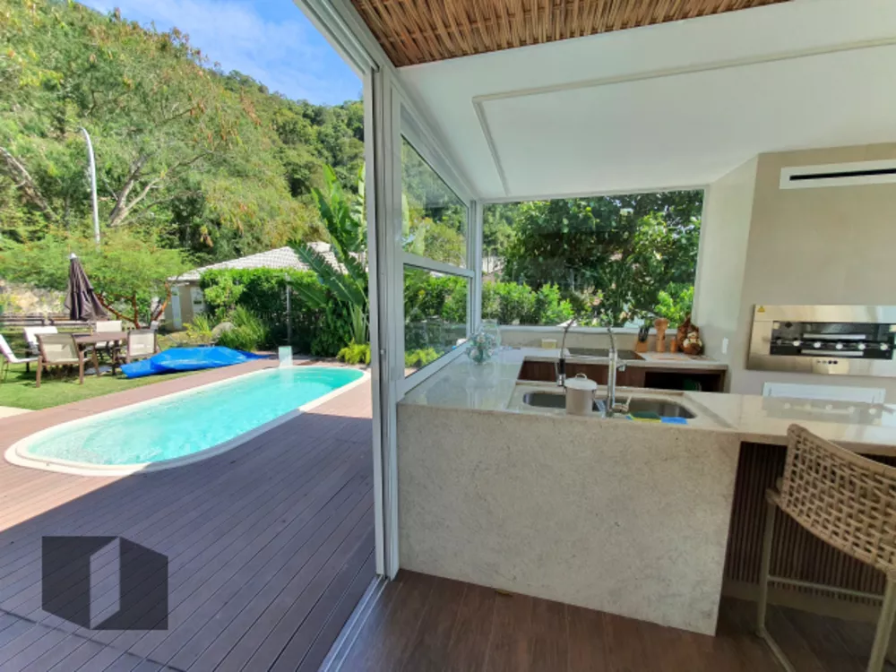 Casa, 4 quartos, 250 m² - Foto 41