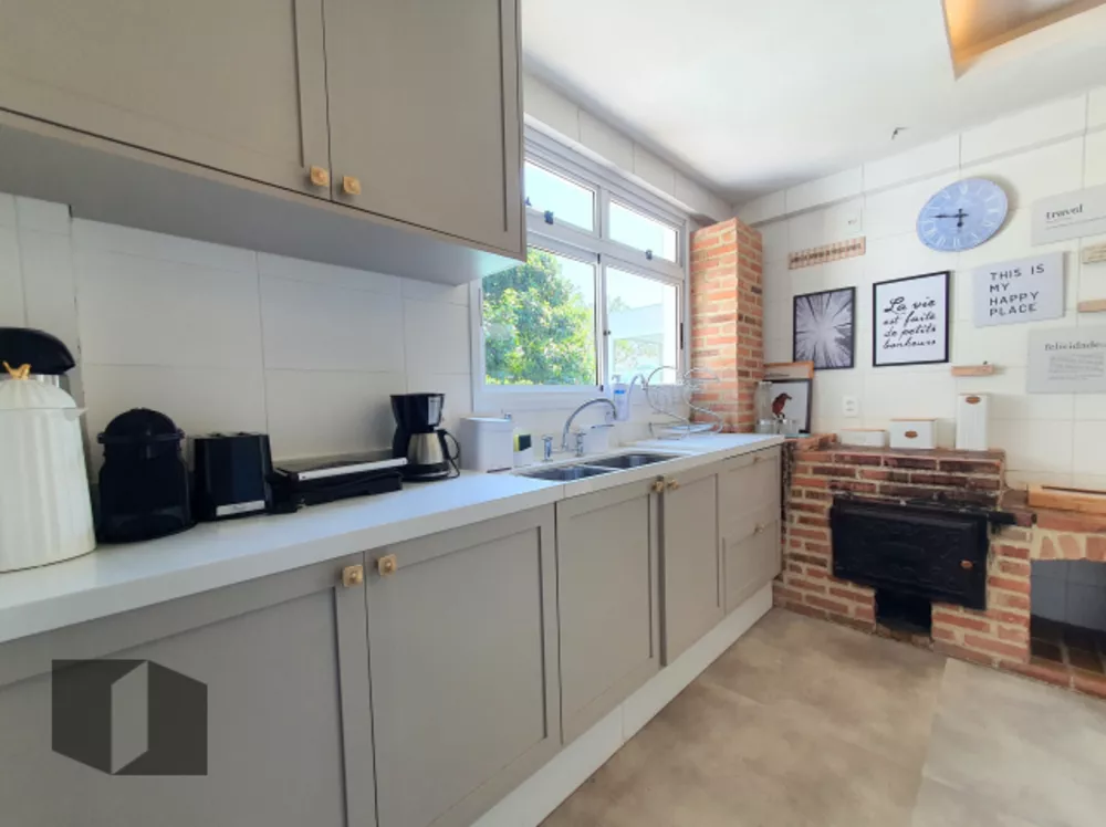 Casa, 4 quartos, 250 m² - Foto 9