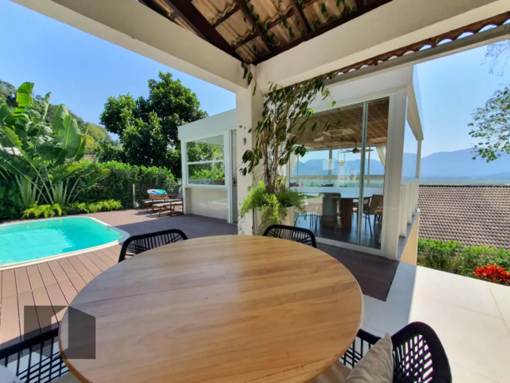 Casa, 4 quartos, 250 m² - Foto 34