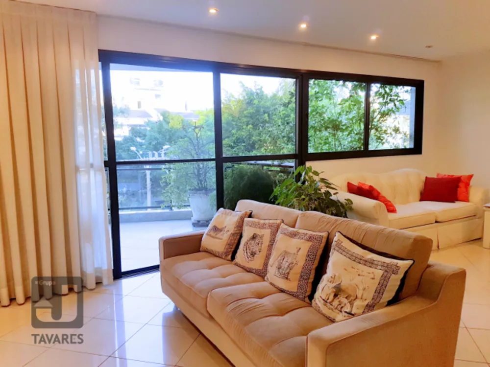 Apartamento, 3 quartos, 160 m² - Foto 2