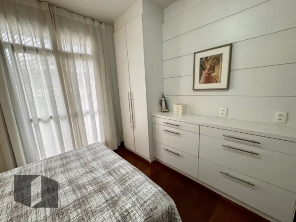 Apartamento, 3 quartos, 180 m² - Foto 1