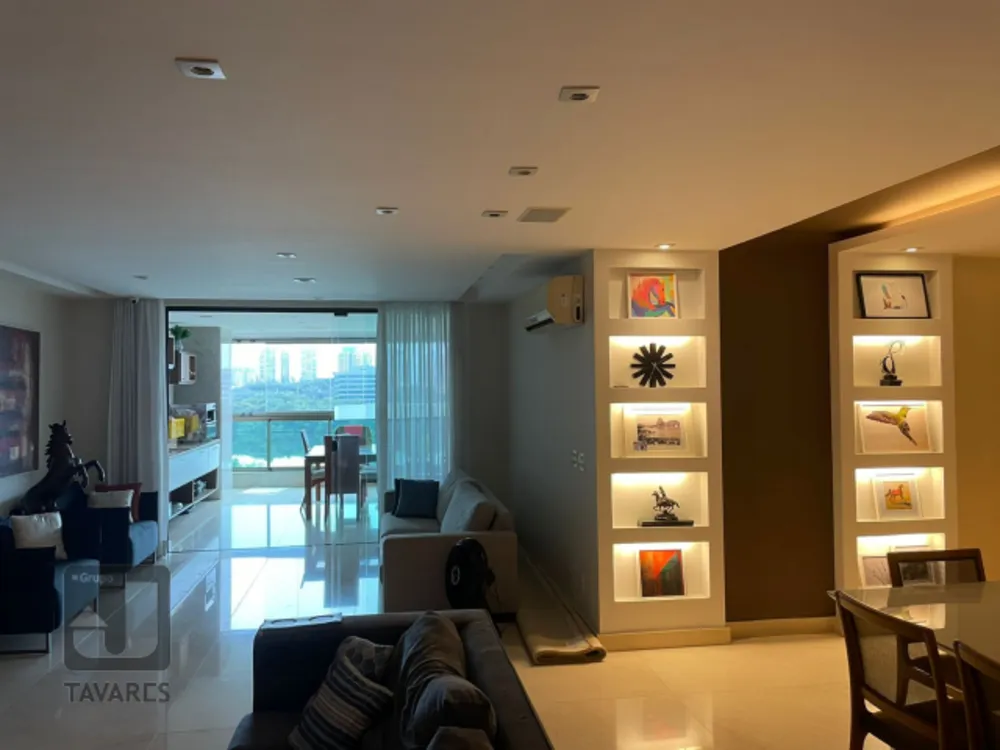 Apartamento, 4 quartos, 196 m² - Foto 2